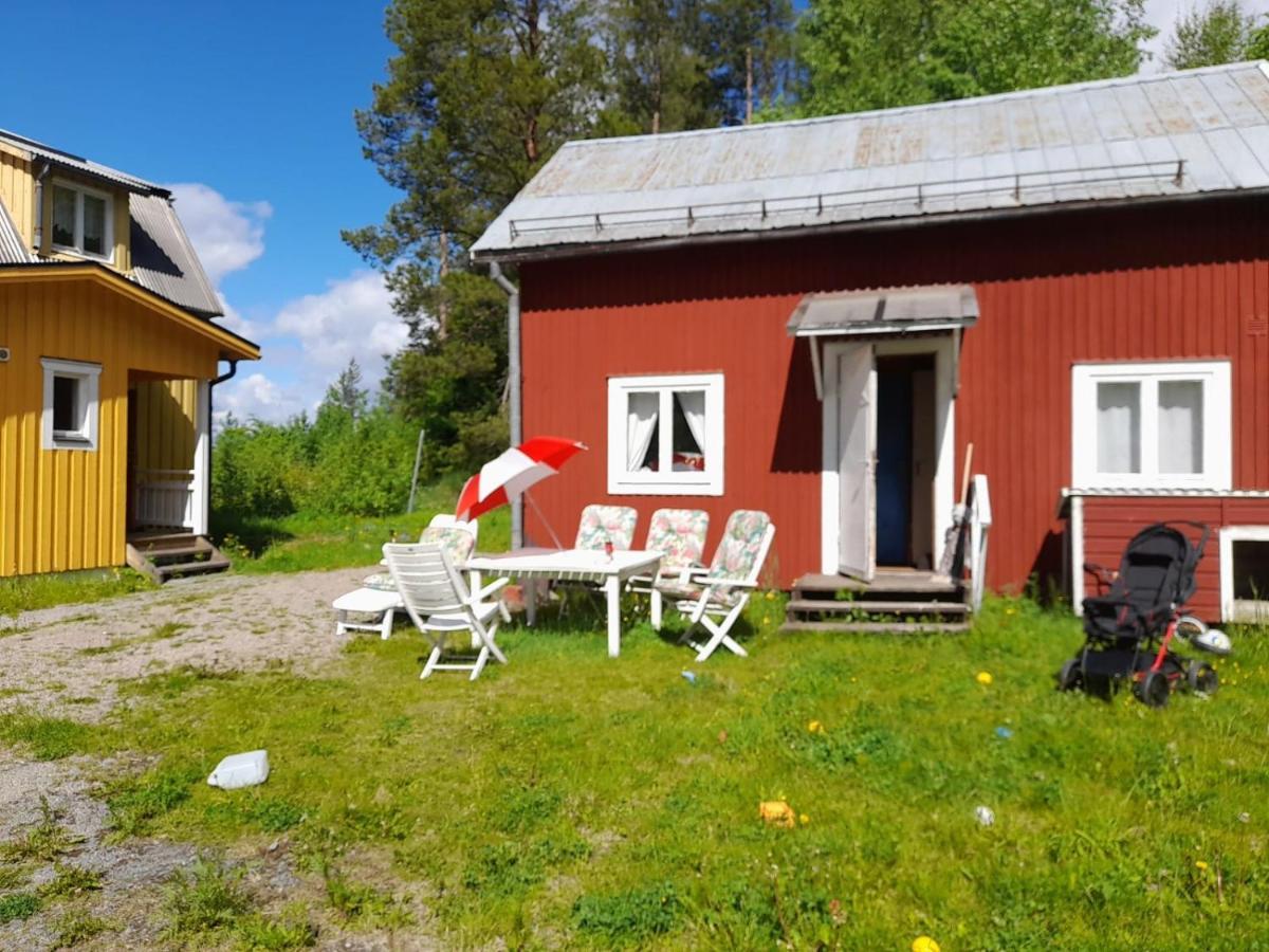 Summer Bedroom, Outside Toilet, Shower, Kitchen. 120 M From Sandbach. Bräcke Eksteriør bilde